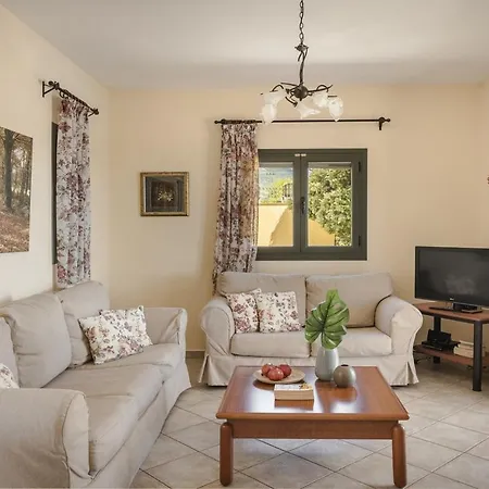 Georgia By Select فيلة *