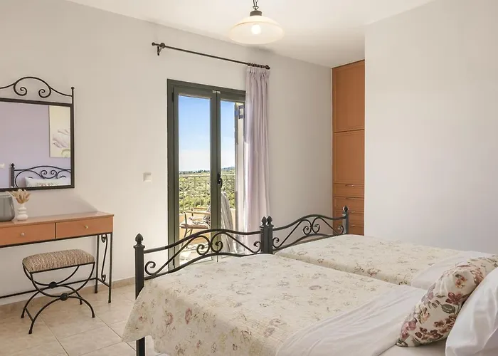 Georgia By Select فيلة